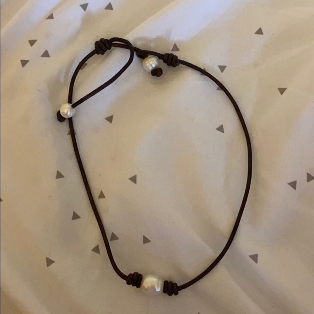 pearl necklace